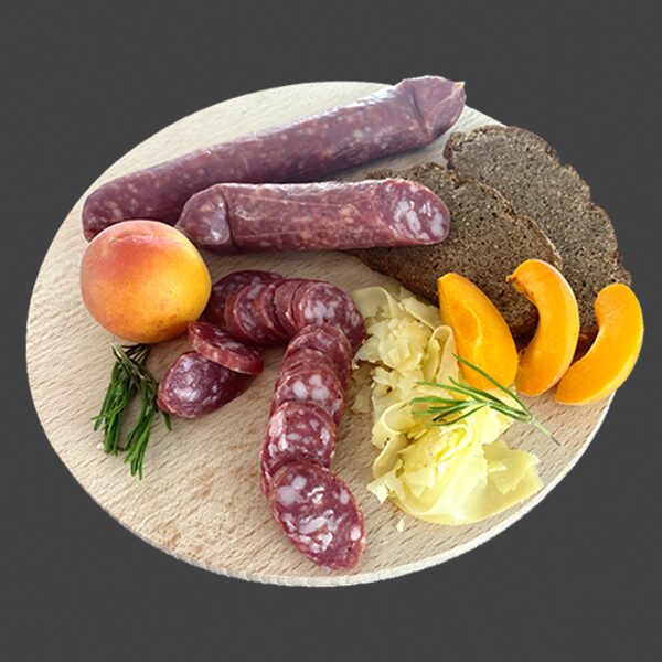 Valais sausages with apricots